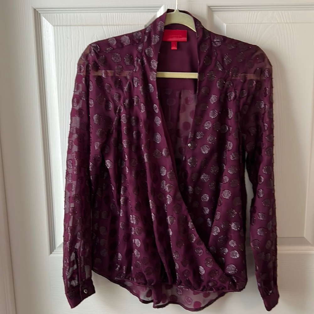 Jennifer Lopez  woman’s sm burgundy